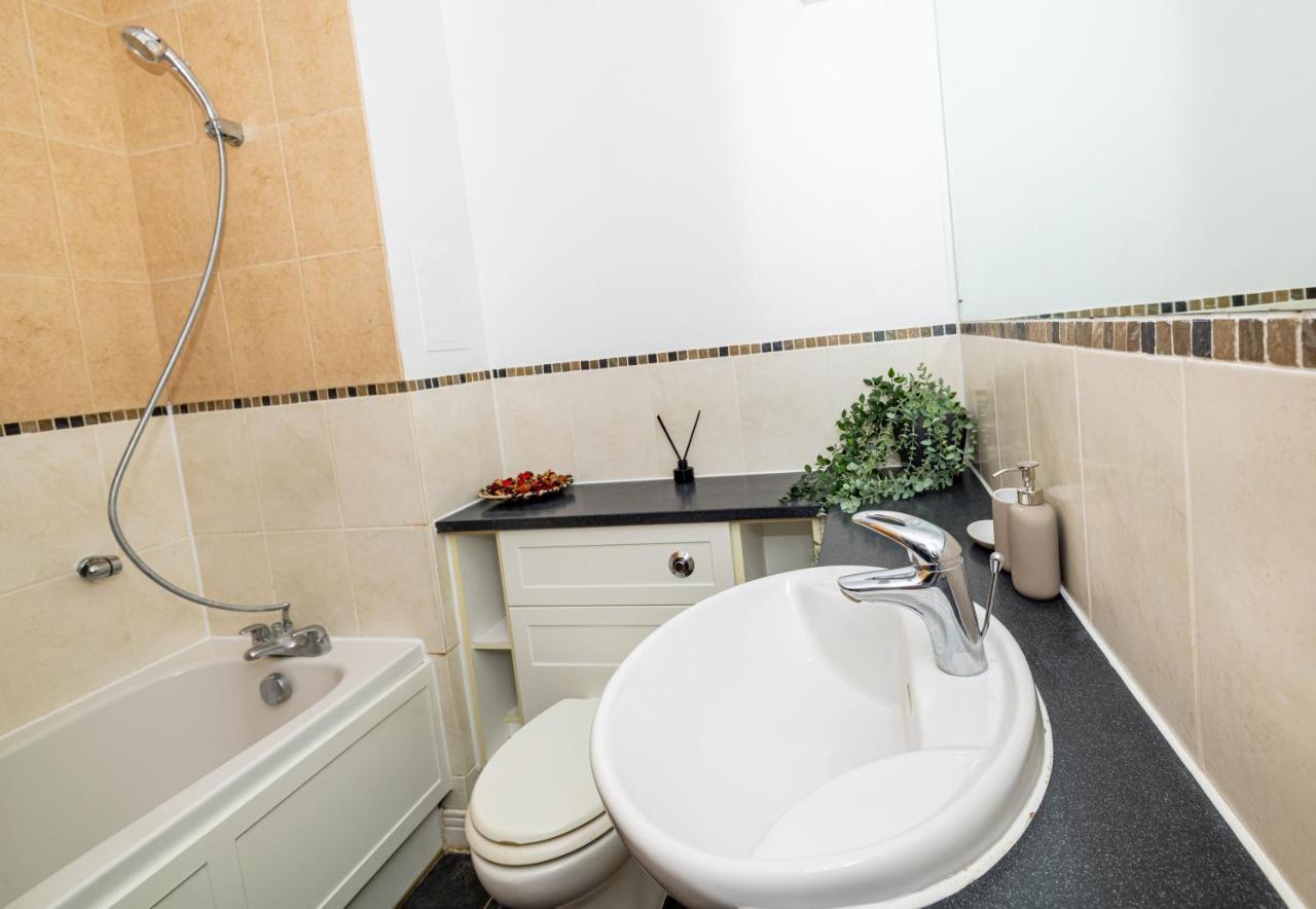 Nice Room Close To City231 Londres Extérieur photo